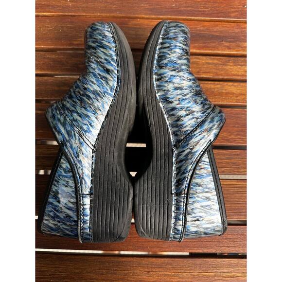 Dansko Women’s Professional Blue Waves Clog Nurse Shoe Size 39/US 8-8.5 - Picture 5 of 11